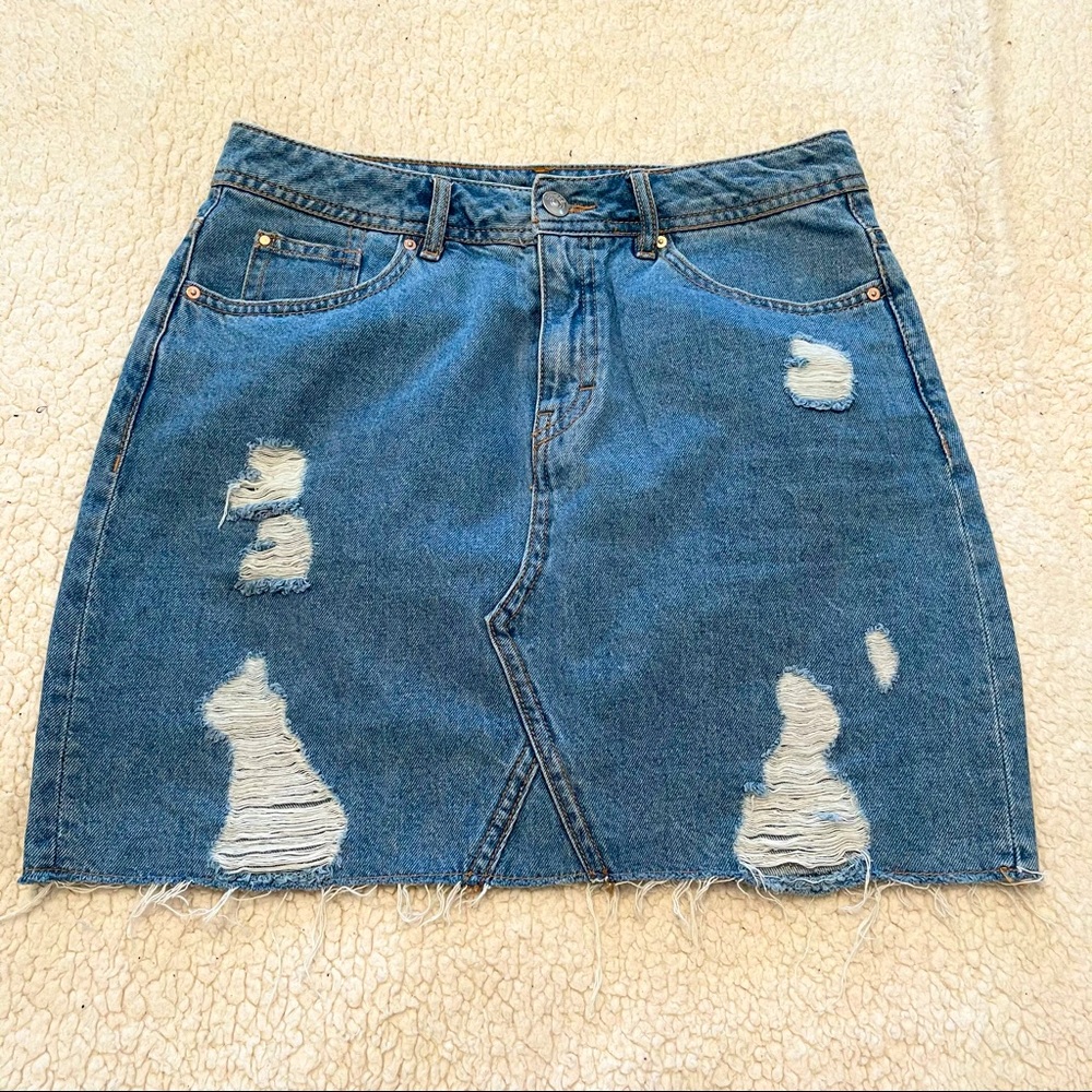 3/30 H&M Divided denim distressed skirt 4